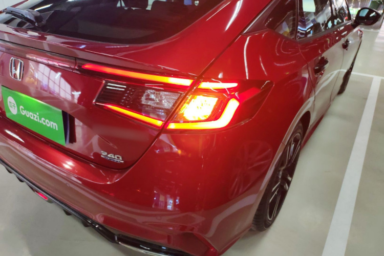 本田 型格 2023款 HATCHBACK 240TURBO CVT幻夜·尊享版车身外观9