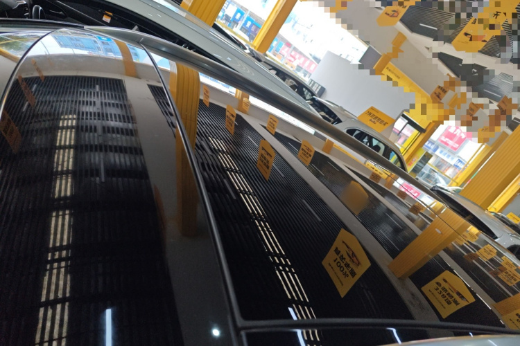 奔驰GLC 2016款 GLC 260 4MATIC 动感型局部细节57