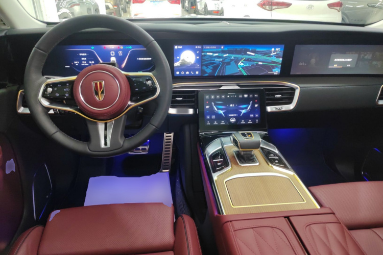红旗E-HS9 2022款 660km 旗畅版 六座中控内饰12