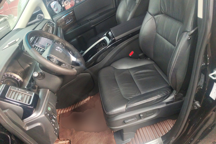 本田 艾力绅 2016款 2.4L 至尊版中控内饰19