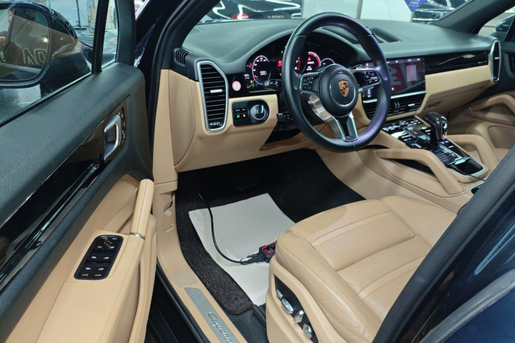 保时捷 2018款 Cayenne 3.0T中控内饰20