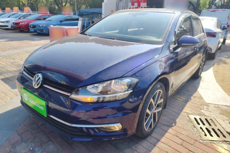 大众 高尔夫 2018款  230TSI 自动豪华型车身外观1