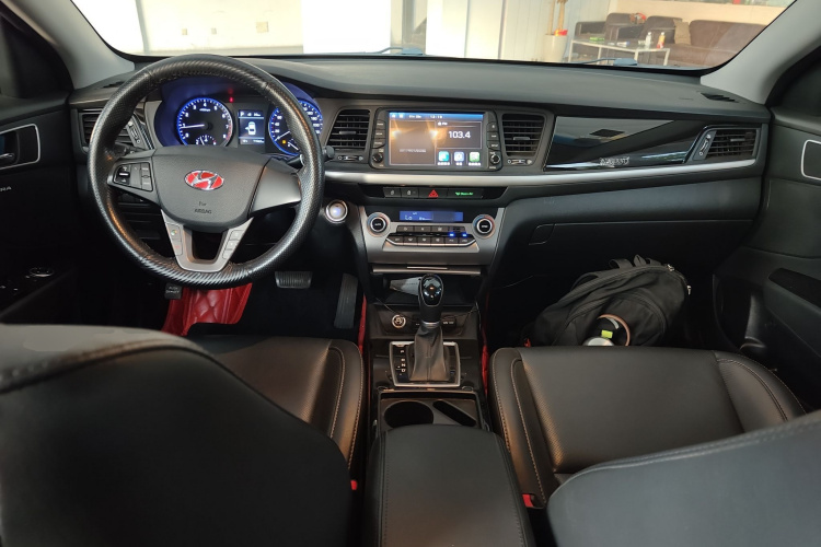 现代 名图 2017款 1.8L 自动智能型GLS 国V中控内饰12
