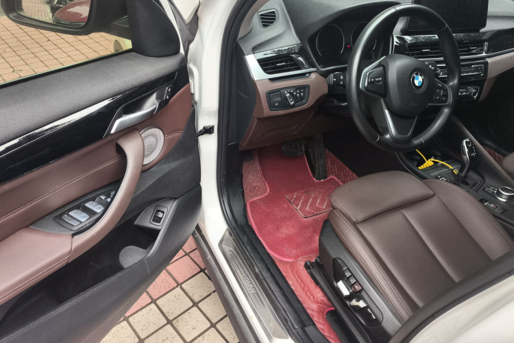 宝马X1 2021款 sDrive20Li 时尚型中控内饰20