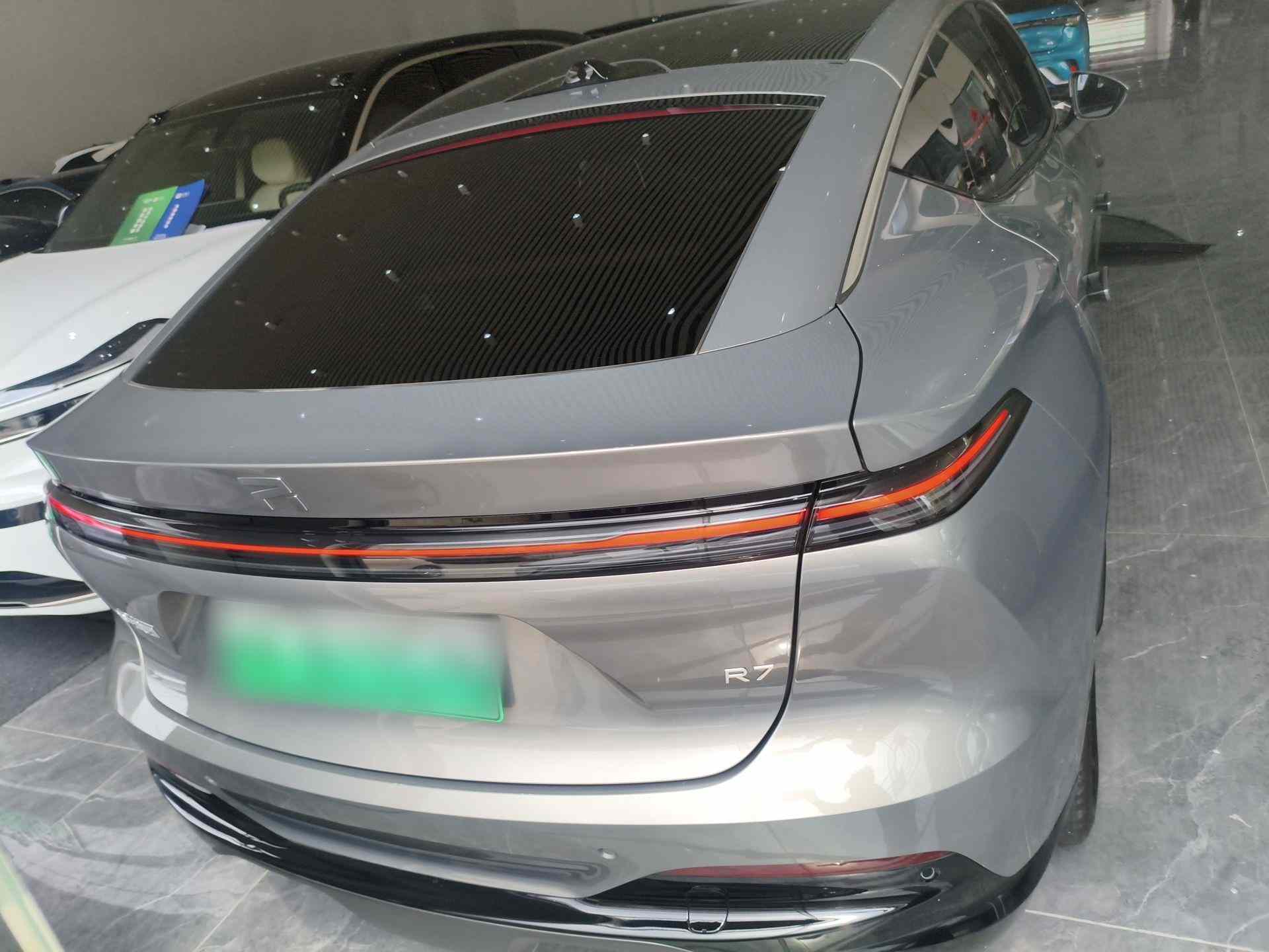 飞凡汽车 飞凡R7 2025款 都市版(4)