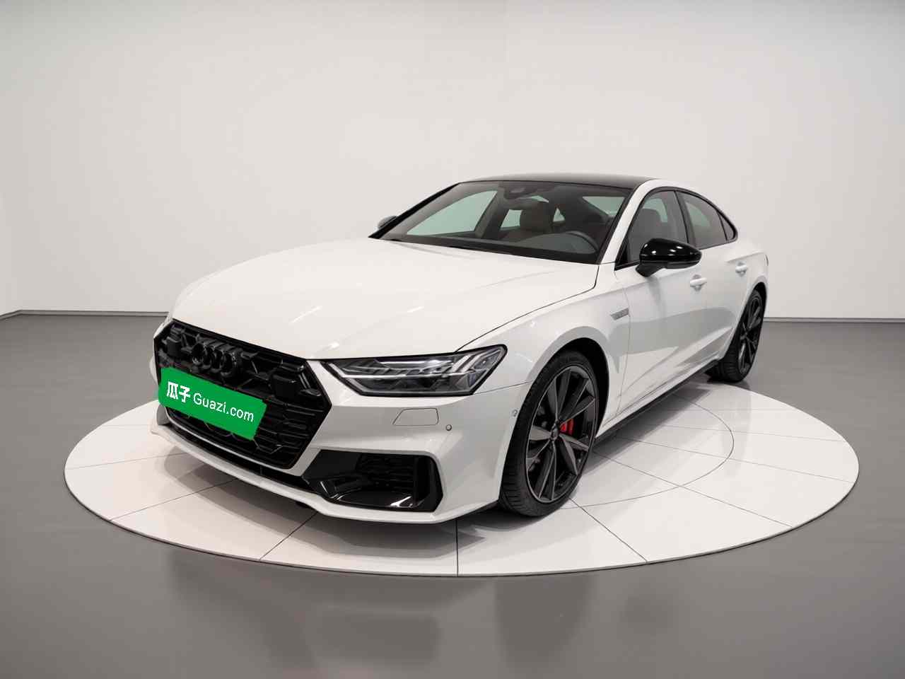 奥迪A7L 2024款 45 TFSI quattro RS 套件竞速版(2)