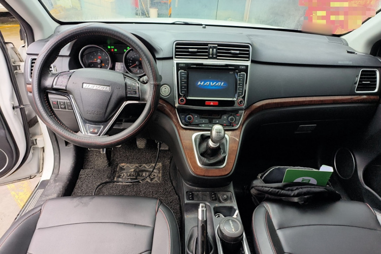哈弗H6 2017款 红标 运动版 1.5T 手动两驱精英型中控内饰12
