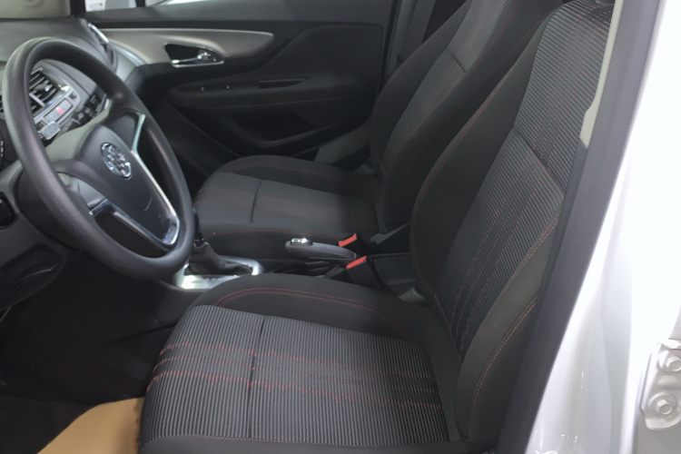 别克 昂科拉 2015款 1.4T 自动两驱都市精英型局部细节19