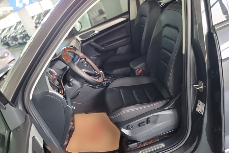 大众 探岳 2019款 330TSI 两驱豪华型 国VI局部细节19