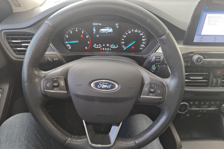 福特 福克斯 2020款 两厢 EcoBoost 180 自动锋潮型中控内饰13