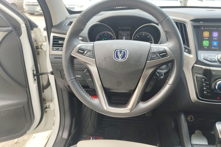 长安CS35 2017款 1.6L 自动豪华型局部细节13