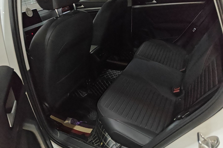 大众 朗逸 2023款 300TSI DSG星空满逸版中控内饰21