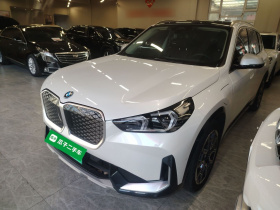 宝马iX1 2023款 xDrive30L X设计套装