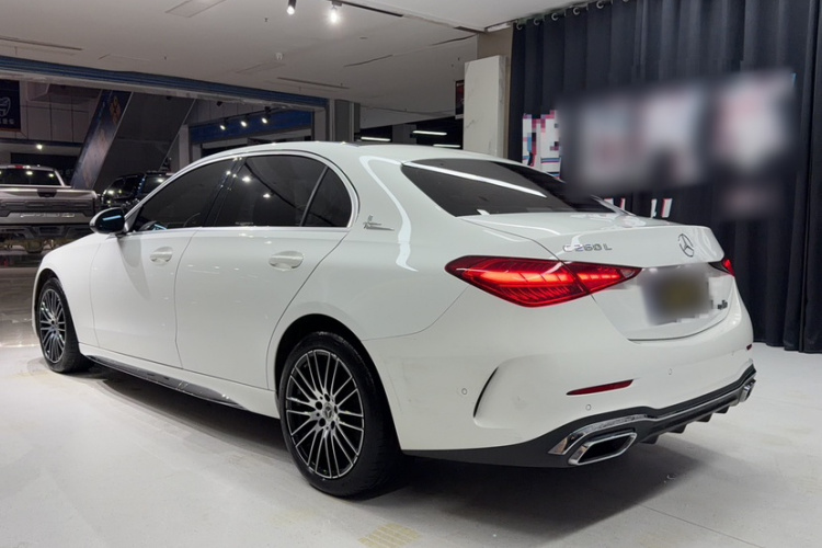 奔驰C级 2023款 C 260 L 运动版车身外观6002