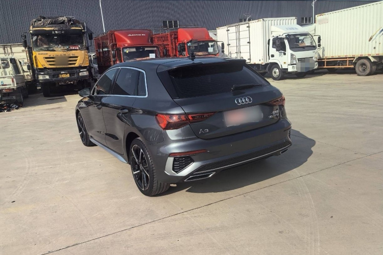 奥迪A3 2021款 Sportback 35 TFSI 时尚运动型车身外观6003
