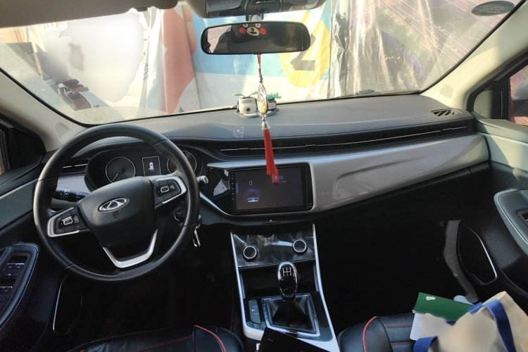 奇瑞 艾瑞泽5 2019款 1.5L 手动新青春版 国VI中控内饰7002