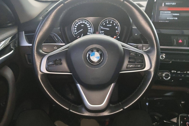 宝马X1 2020款 sDrive25Li 领先型局部细节13