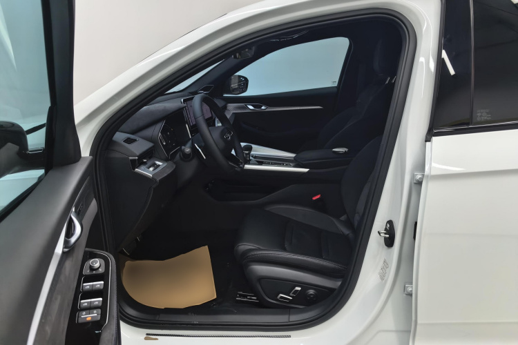 吉利汽车 星瑞 2024款 2.0TD 霄汉版中控内饰19