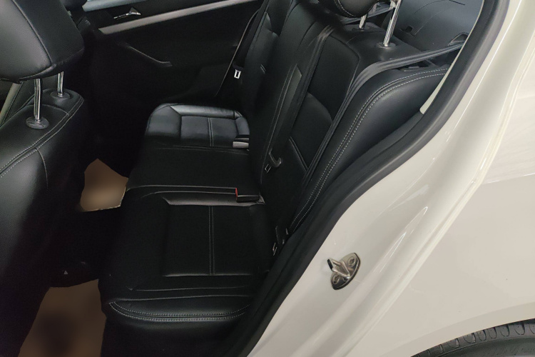 大众 朗逸 2017款 1.6L 自动风尚版中控内饰21