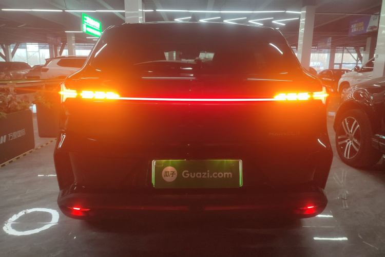 飞凡汽车 飞凡MARVEL R 2021款 后驱PRO版车身外观6