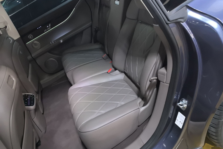 鸿蒙智行 享界S9 2025款 增程 Ultra中控内饰21