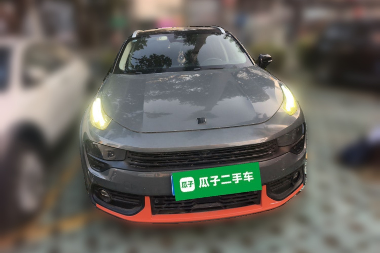 领克02 2018款 1.5T DCT两驱耀Pro版 国V车身外观2