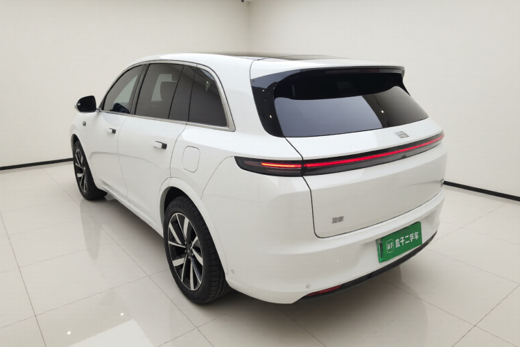 理想汽车 理想L7 2023款 Pro车身外观5