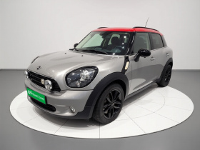 MINI Countryman 2016款 1.6T COOPER ALL4 Fun装备控