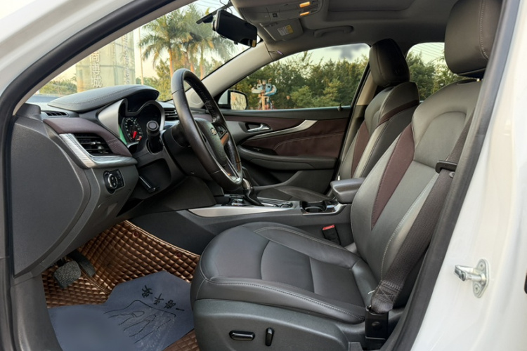 雪佛兰 迈锐宝 2017款 1.5T 自动豪华版中控内饰7011