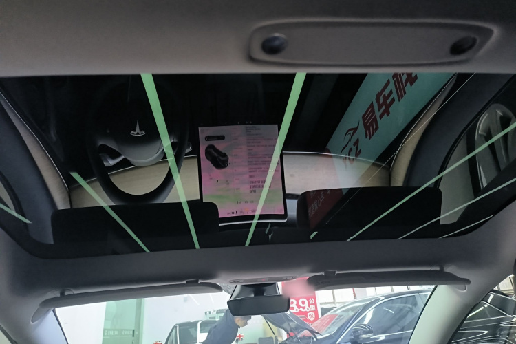 特斯拉 Model 3 2021款 标准续航后驱升级版中控内饰22