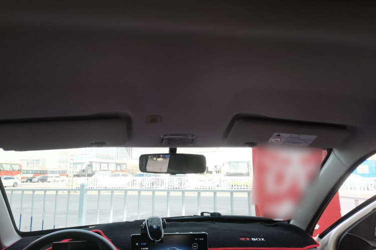 东风纳米EX1 2022款 改款 PRO 悦骋型中控内饰22