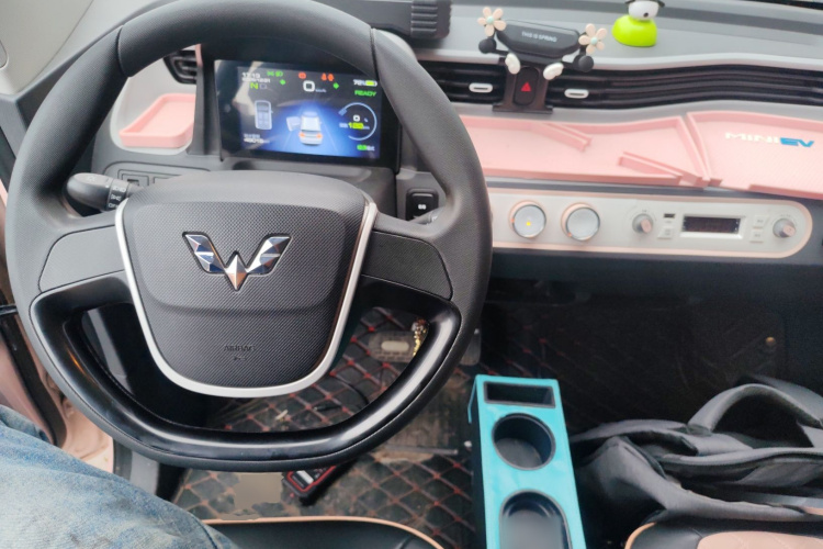 五菱汽车 宏光MINIEV 2021款 马卡龙臻享款 三元锂中控内饰12