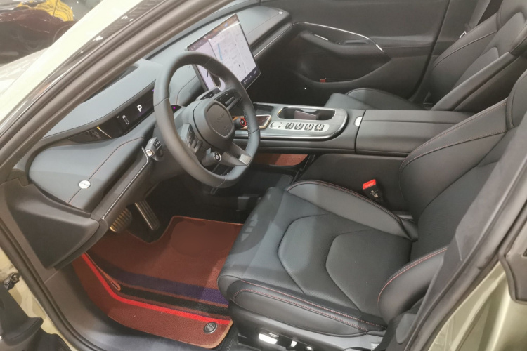 小米汽车 小米SU7 2024款 四驱超长续航高阶智驾Max版中控内饰19