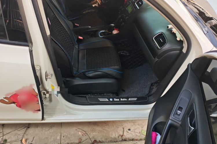 大众 高尔夫 2012款 1.6 自动舒适型局部细节9005