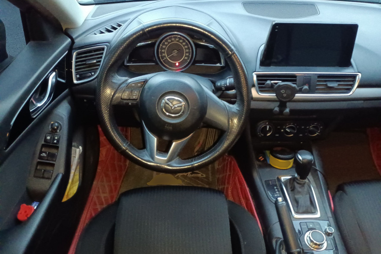 马自达3 昂克赛拉 2016款 三厢 1.5L 自动舒适型中控内饰13