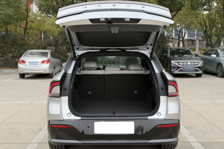 小鹏G7 2025款 702 超长续航 Max车身外观6003