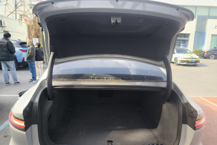 蔚来ET7 2024款 75kWh 行政版局部细节23