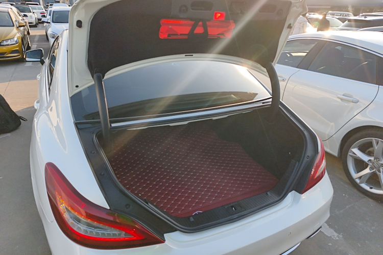 奔驰CLS 2015款 CLS 260局部细节23