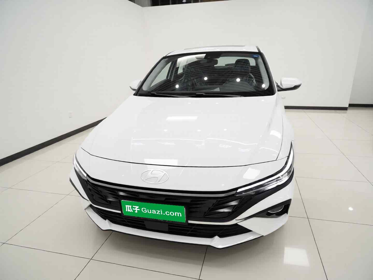 现代 伊兰特 2023款 1.5L CVT GLX精英版(1)