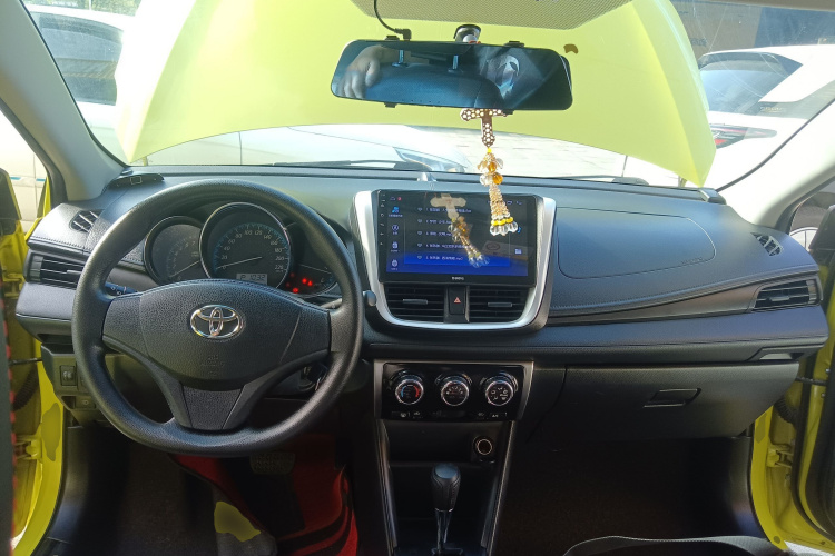 丰田 YARiS L 致炫 2016款 改款 1.5E CVT魅动版中控内饰12