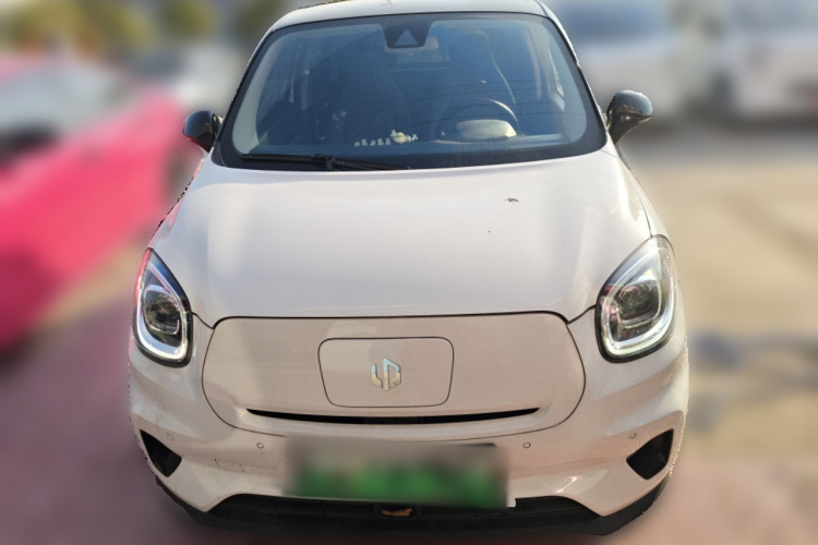 零跑汽车 零跑T03 2021款 400豪华版车身外观2