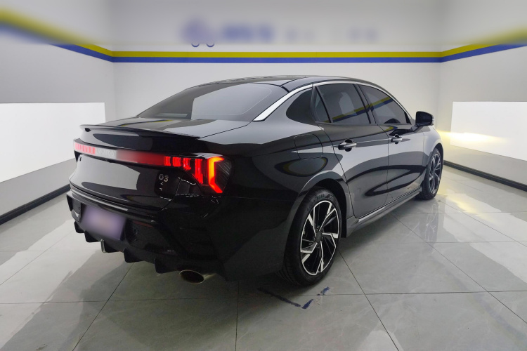 领克03 2023款 1.5TD DCT劲Plus车身外观7