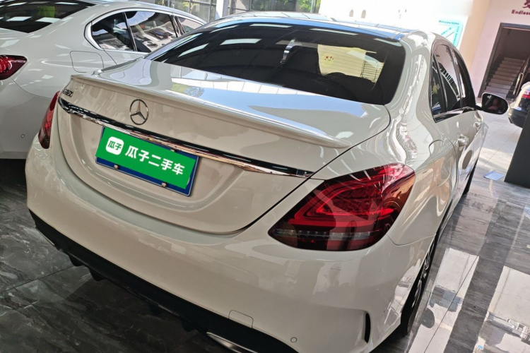 奔驰C级 2019款 C 260 运动版车身外观6005