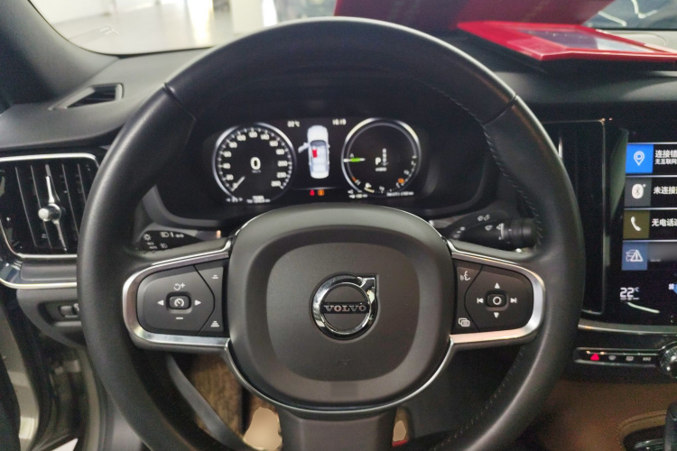沃尔沃S60新能源 2022款 T8 E驱混动 四驱智逸豪华版中控内饰13