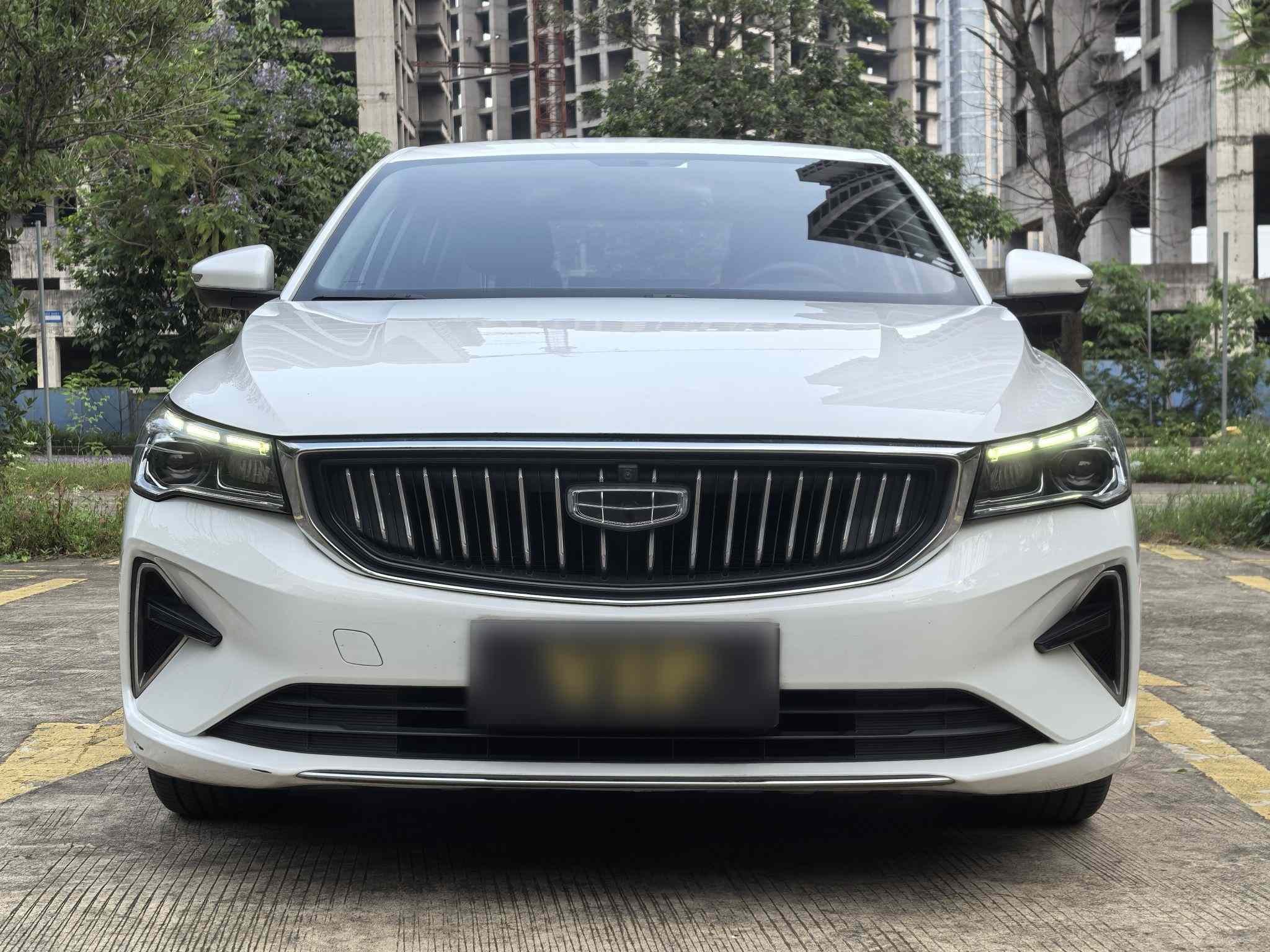 吉利汽车 帝豪 2023款 第4代冠军版 1.5L CVT尊贵型(2)