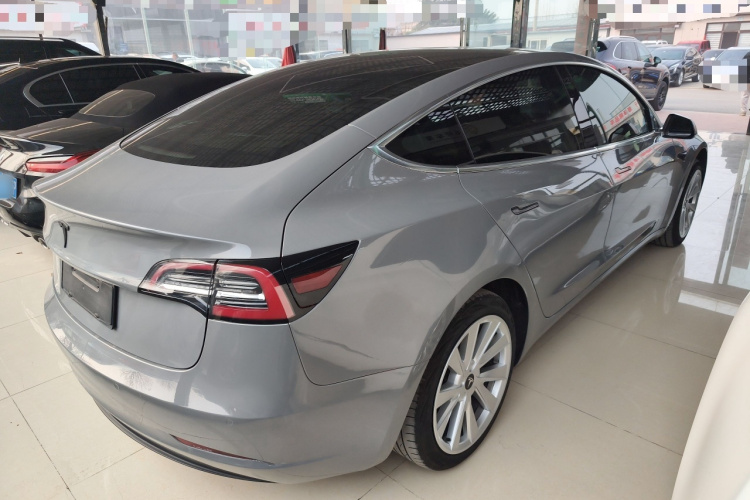 特斯拉 Model 3 2019款 标准续航后驱升级版车身外观6005
