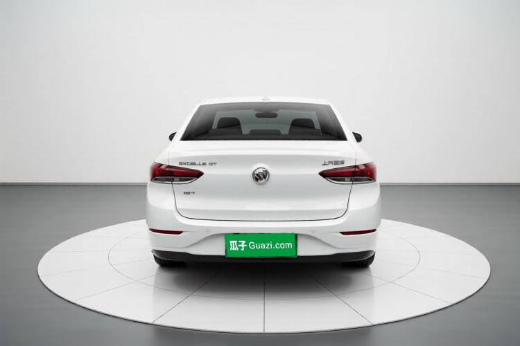 别克 英朗 2018款 15T 双离合精英型 国V车身外观6