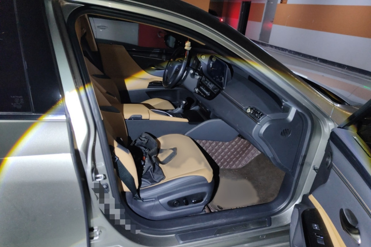 雷克萨斯ES 2021款 200 卓越版局部细节9005