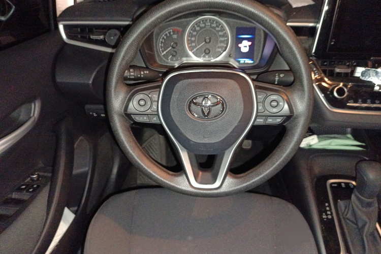 丰田 雷凌 2021款 185T CVT豪华版局部细节13