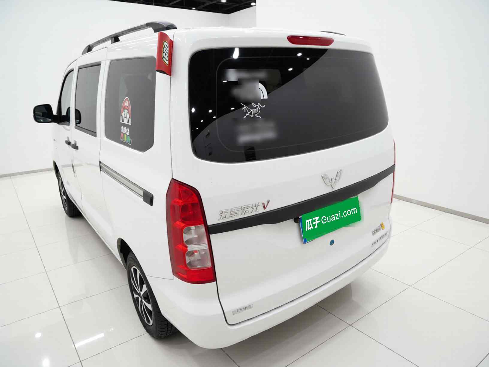 五菱汽车 五菱宏光V 2022款 1.5L劲取版电动助力LAR(4)